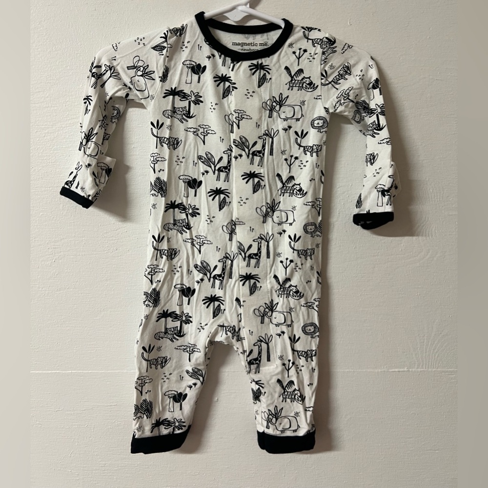 Magnetic Me Infant Coverall One Piece Black White Animal Print Size 3/6m Modal